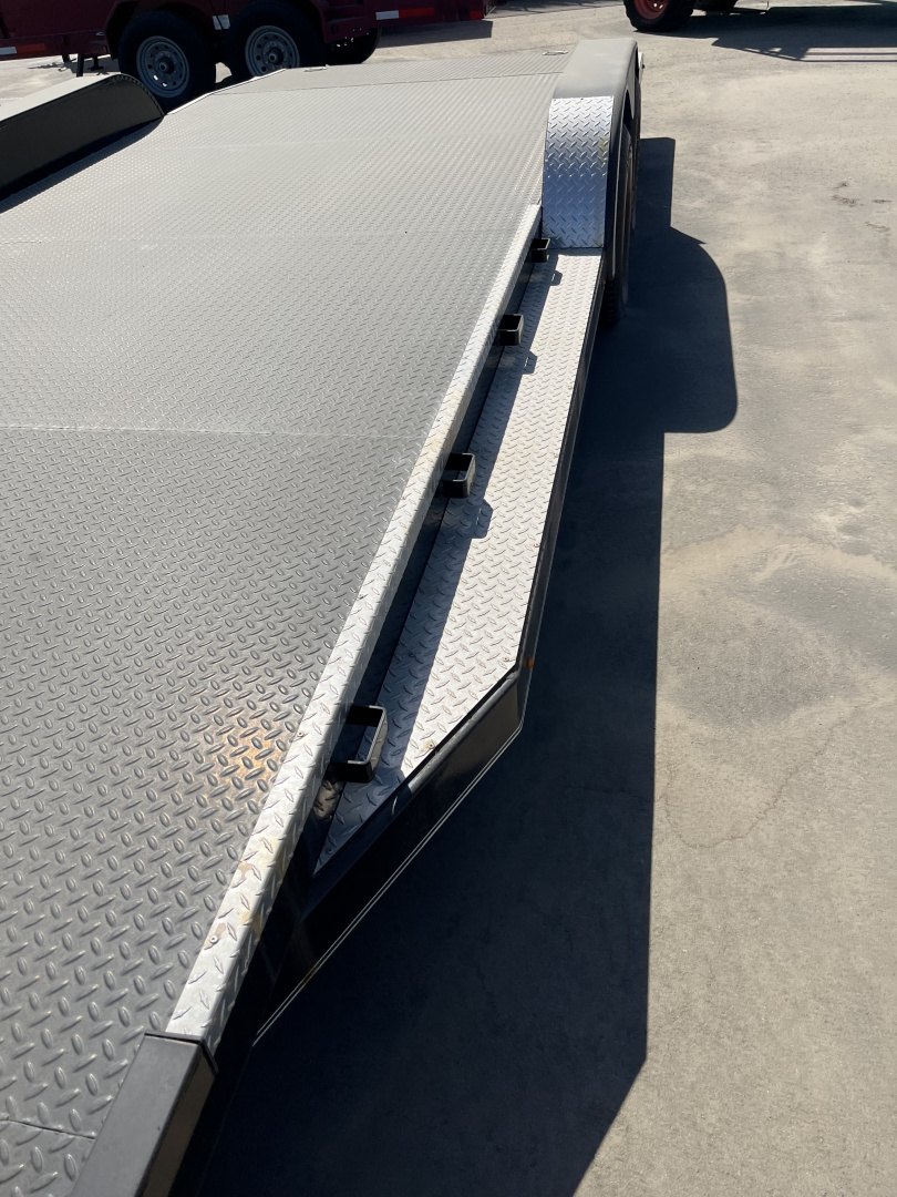 New 2023 East Texas Trailers DH8322032 Car / Racing Trailer