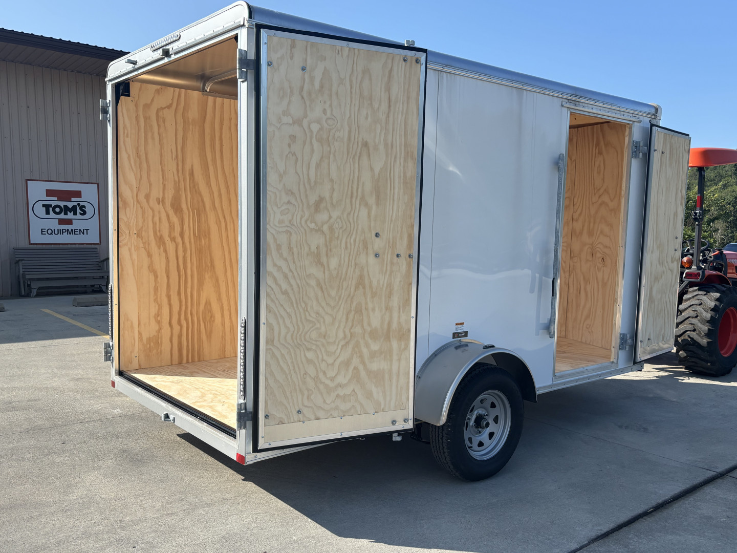 New 2025 Car Mate Trailers 612ECV (V-Nose) Enclosed Trailer - Crystal White w/ Ramp - 2990# GVWR