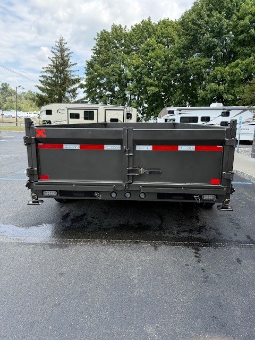 New 2026 MAXX-D DJX8316 Dump Trailer