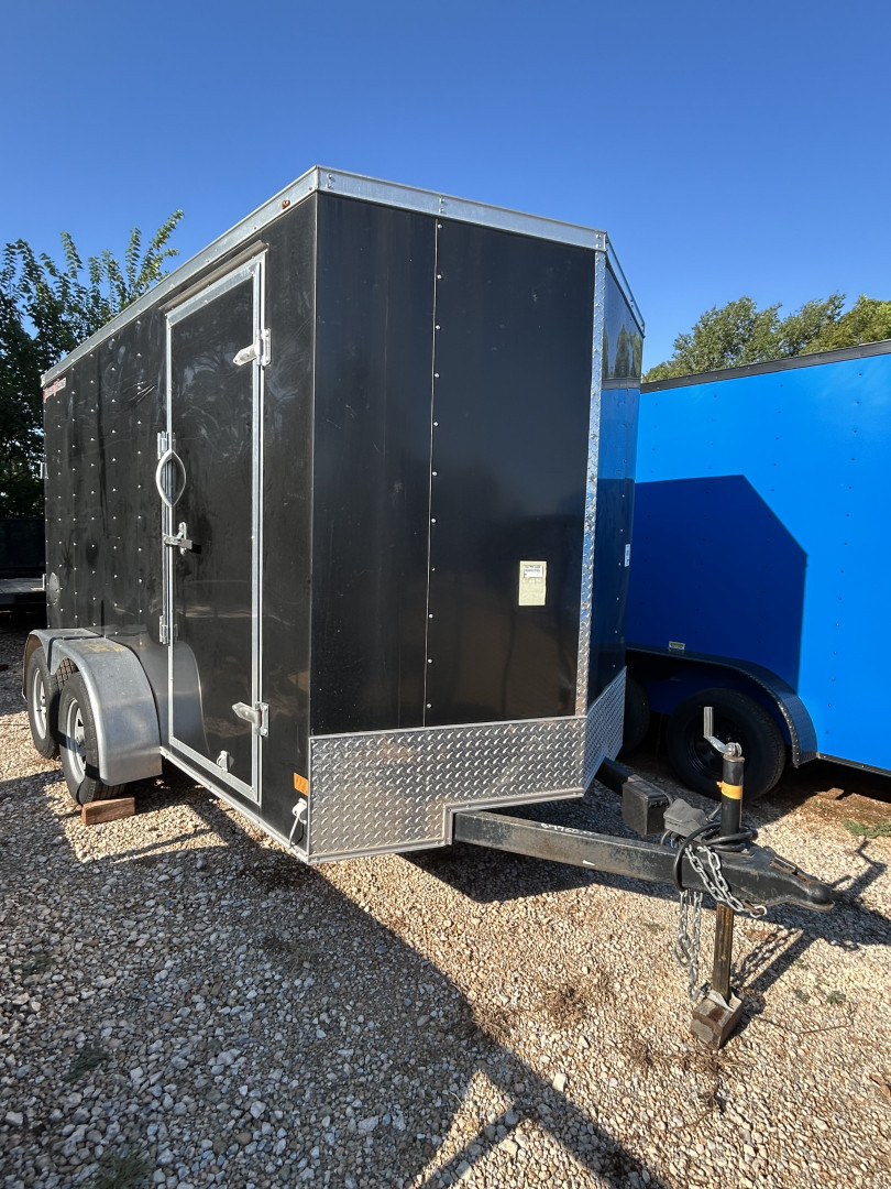 Used USED-2022 Wells Cargo 6x12 TandemAxles -USED Cargo / Enclosed Trailer(Repo Trailer)