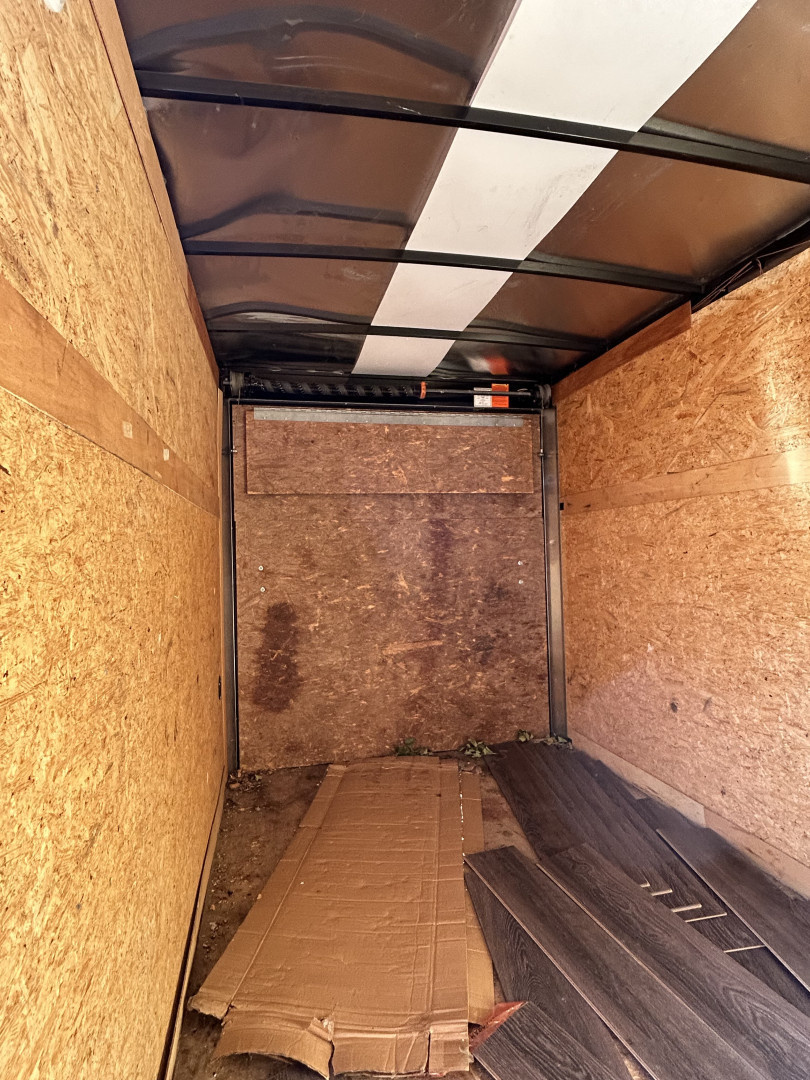 Used USED-2022 Wells Cargo 6x12 TandemAxles -USED Cargo / Enclosed Trailer(Repo Trailer)