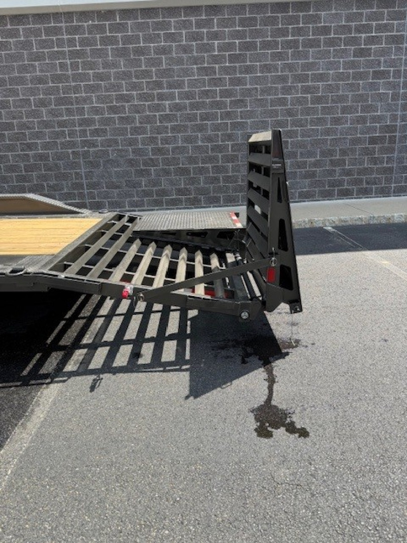 New 2026 MAXX-D H9X10224 Equipment Trailer