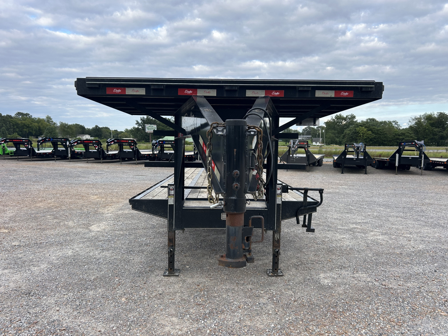 Used 2021 Delta Trailers 40' Hyd Dove Flatbed Trailer