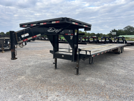 Used 2021 Delta Trailers 40' Hyd Dove Flatbed Trailer