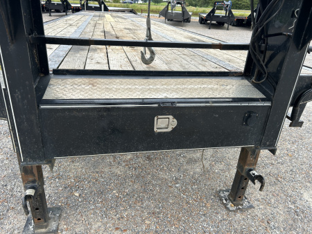Used 2021 Delta Trailers 40' Hyd Dove Flatbed Trailer