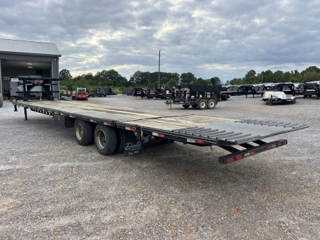 Used 2021 Delta Trailers 40' Hyd Dove Flatbed Trailer