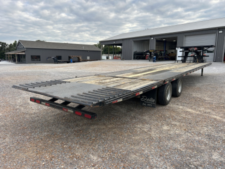 Used 2021 Delta Trailers 40' Hyd Dove Flatbed Trailer