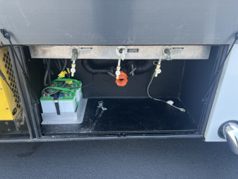 Used 2009 Show Hauler 45FT Bunk House