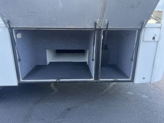 Used 2009 Show Hauler 45FT Bunk House