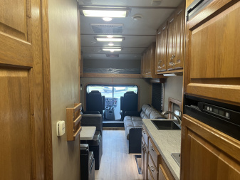 Used 2009 Show Hauler 45FT Bunk House