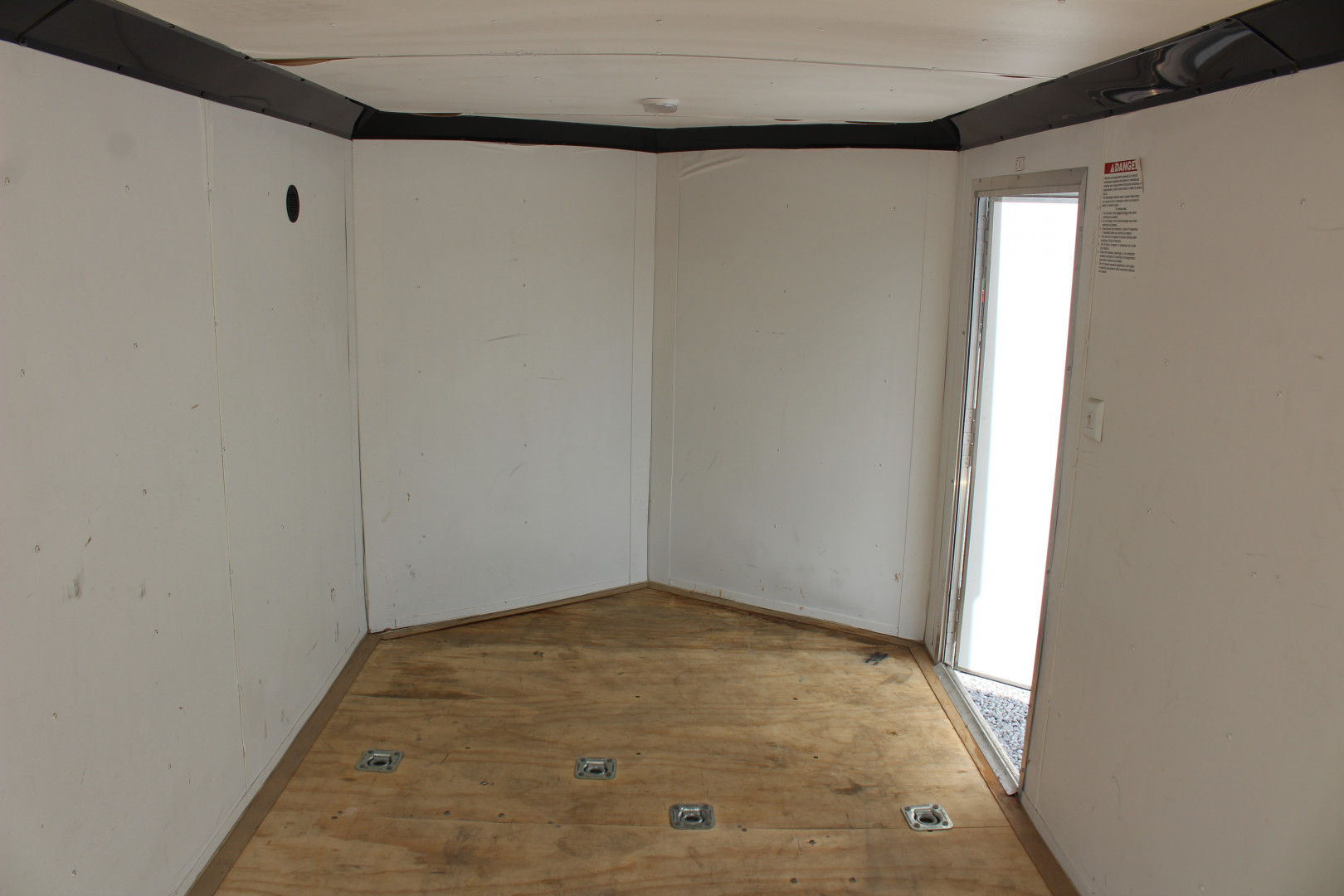 Used 2019 United Trailers XLMTV 7' x 14' Cargo / Enclosed Trailer - 7,000# GVW