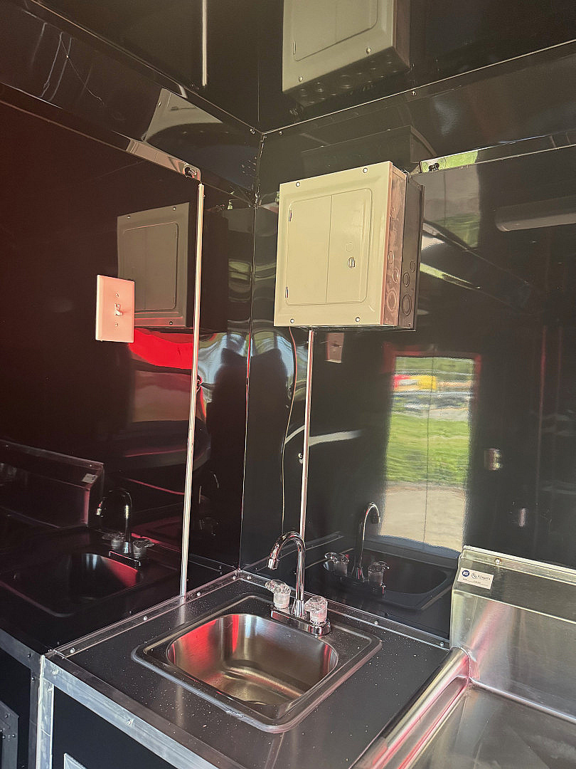 New 2025 Quality Cargo 7X12 TA Concession