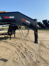 New 2026 Load Trail 102 X 32 Gooseneck Bodies MAX RAMPS MUD FLAPS