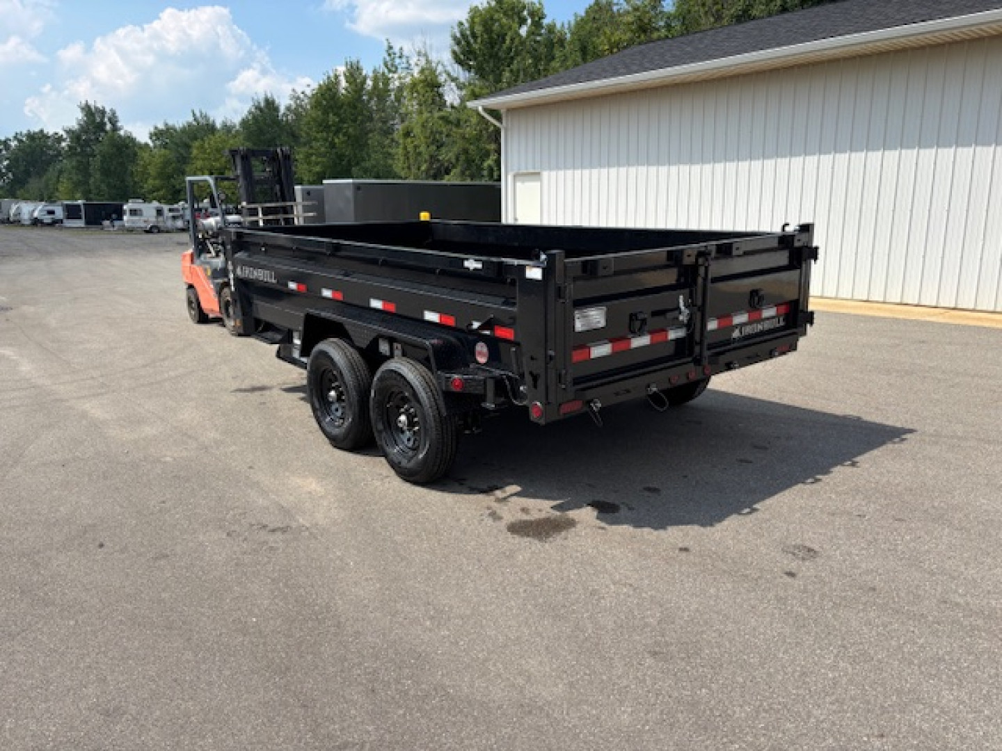 New 2025 Iron Bull 7x14 14k Scissor Lift Dump Trailer