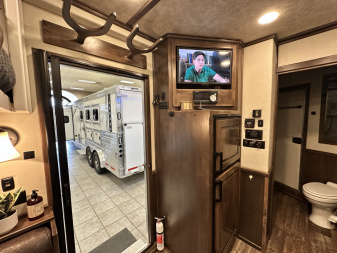 Used 2025 Cimarron Trailers 4H 14'8" Trail Boss LQ Horse Trailer