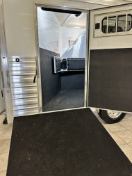 Used 2025 Cimarron Trailers 4H 14'8" Trail Boss LQ Horse Trailer