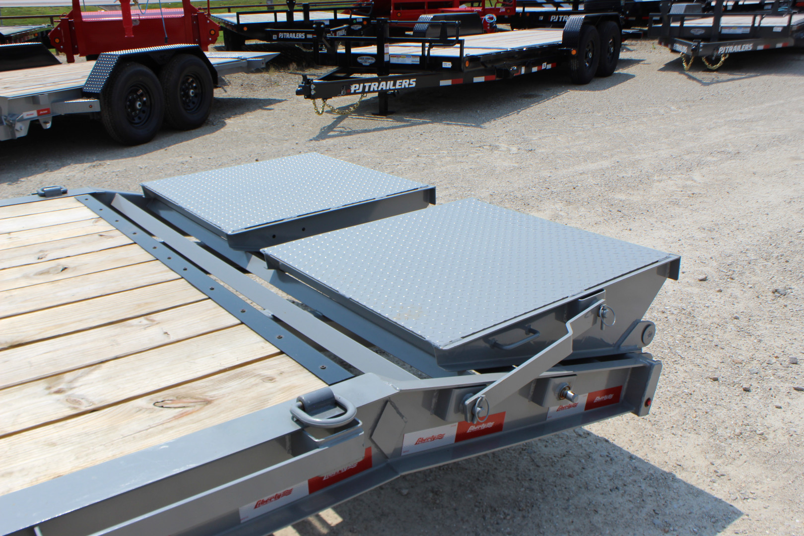 New 2025 Liberty LE 24' Equipment Trailer