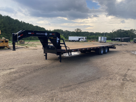 New 2026 Diamond T 10230DTF Flatbed Trailer 102''x30' Gooseneck