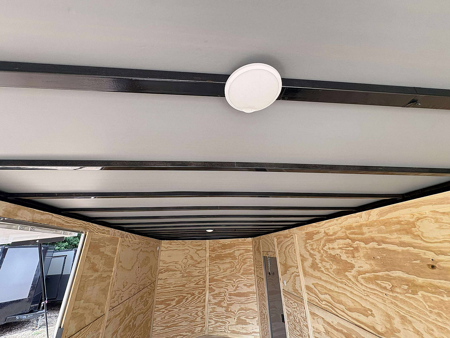 New 2026 Signature Series 8.5x24 Car / Racing Trailer