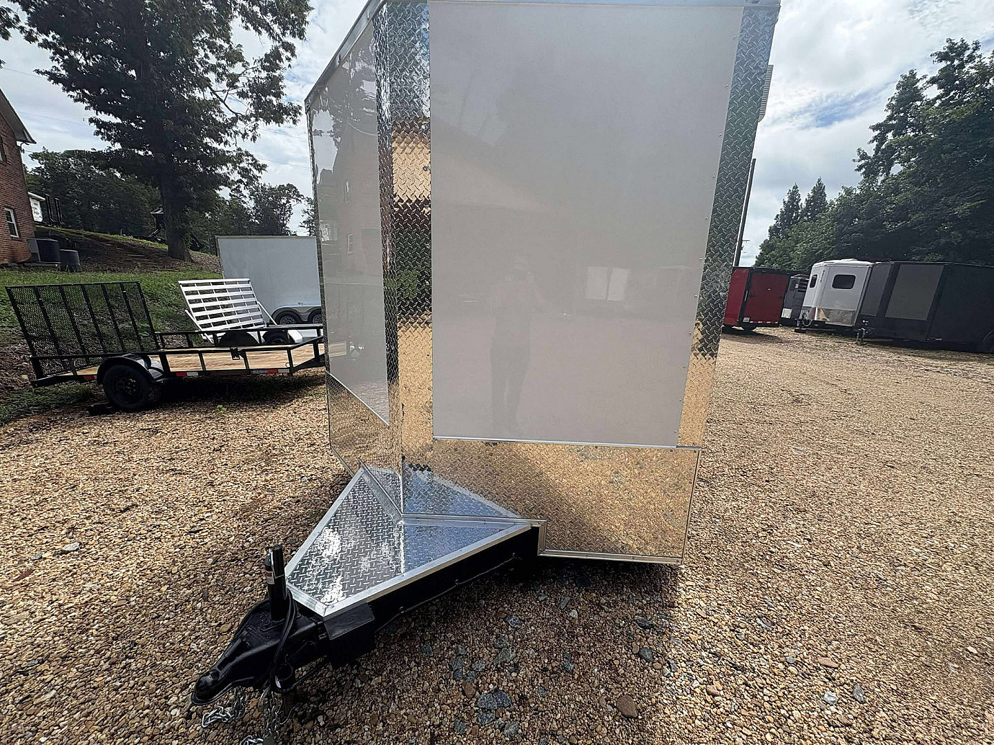 New 2026 Signature Series 8.5x24 Car / Racing Trailer