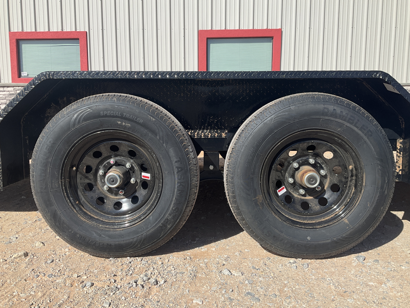 New 2026 PJ 83"x20' Channel Car Hauler – CE