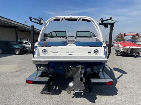 New 2026 Regal Boats LS2 SURF ULTIMATE Surf Boat