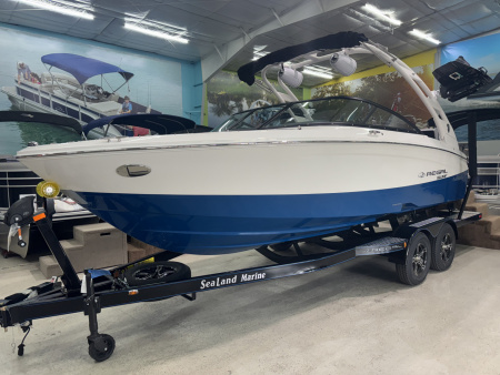 New 2026 Regal Boats LS2 SURF ULTIMATE Surf Boat