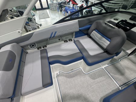 New 2026 Regal Boats LS2 SURF ULTIMATE Surf Boat