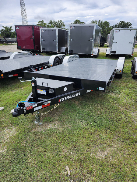 New 2026 PJ Trailers CH202 Car Hauler
