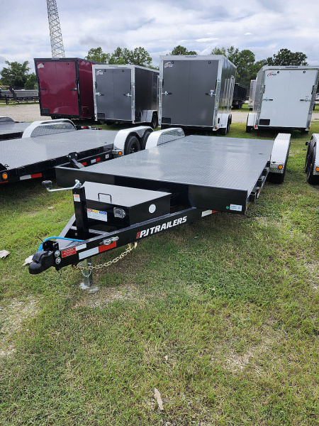 New 2026 PJ Trailers CH202 Car Hauler