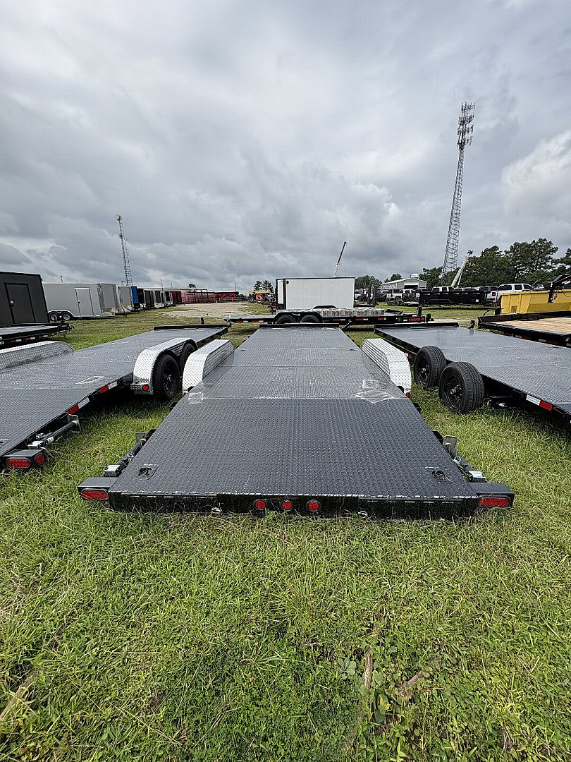 New 2026 PJ Trailers CH222 Car Hauler