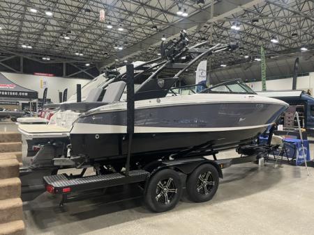 New 2026 Regal Boats LS2 Surf Ultimate Surf Boat