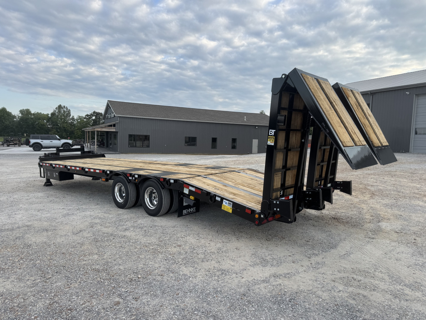 New 2026 Behnke 102"x31' 20 TON Pintle Hitch Tag Trailer *PAVER RAMPS*