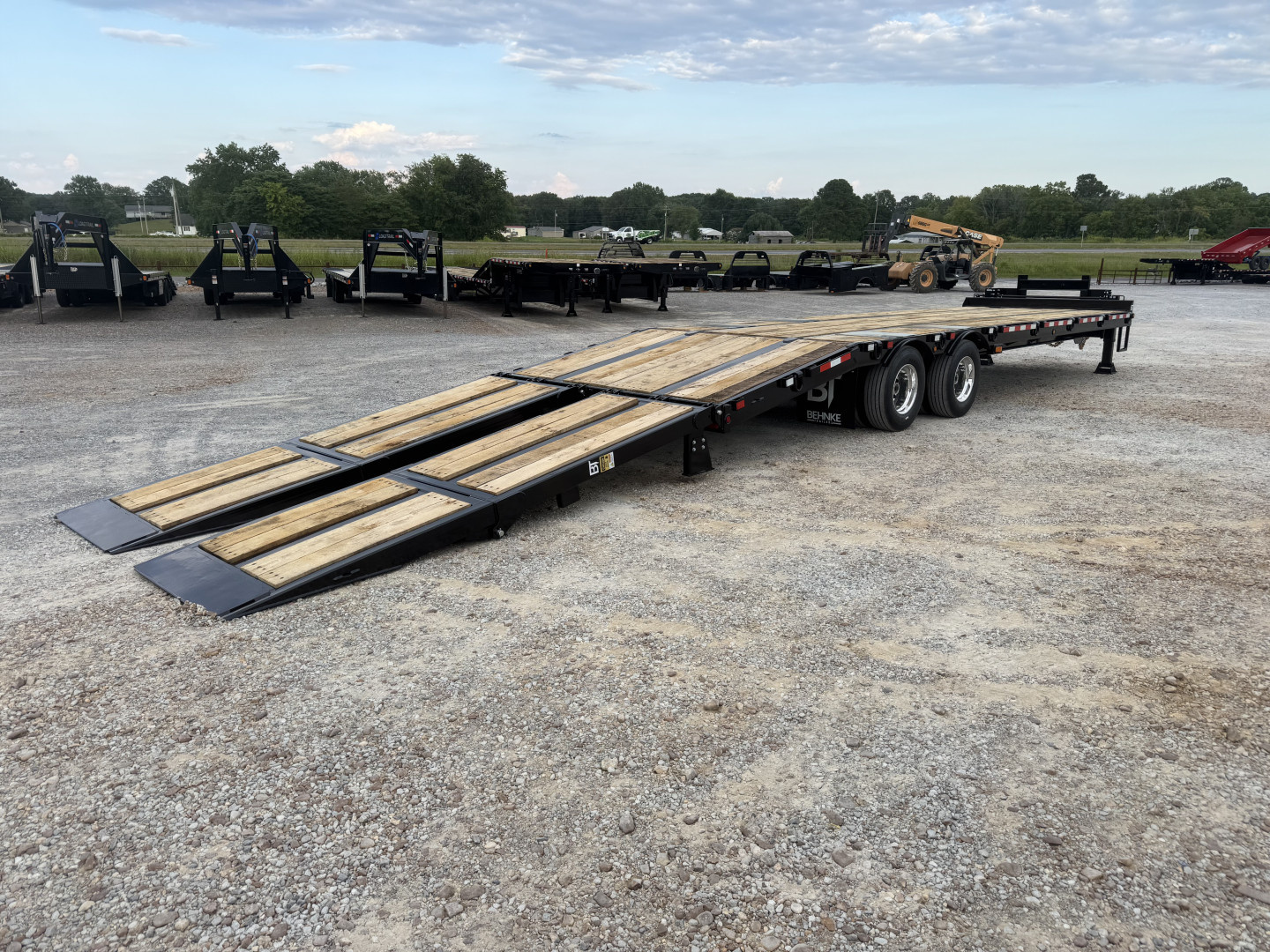 New 2026 Behnke 102"x31' 20 TON Pintle Hitch Tag Trailer *HYD BI FOLD RAMPS*