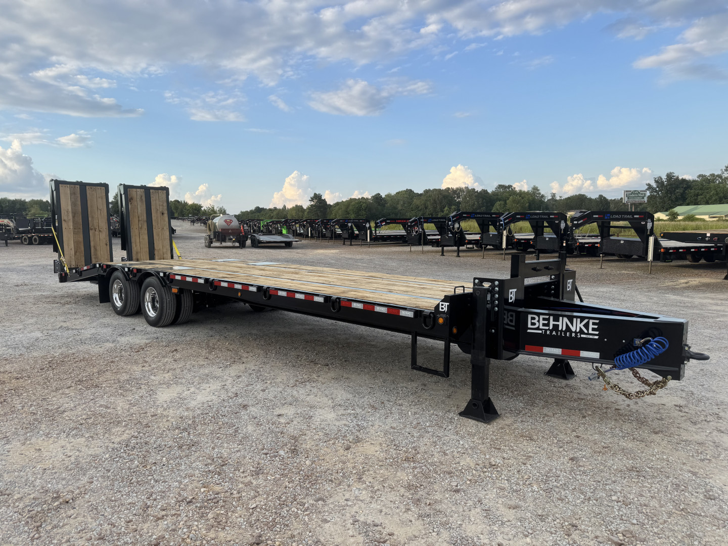 New 2026 Behnke 102"x31' 20 TON Pintle Hitch Tag Trailer *PAVER RAMPS*