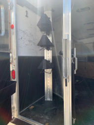 Used 2007 Featherlite Trailers 3h Slant GN LQ Horse Trailer