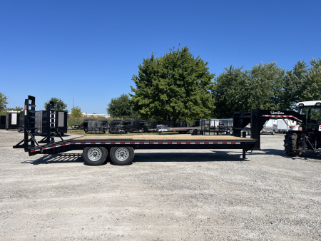 New 2026 Quality Trailers 102X24 Deckover Trailer Gooseneck 4' Pop Up Dovetail 17K GVWR