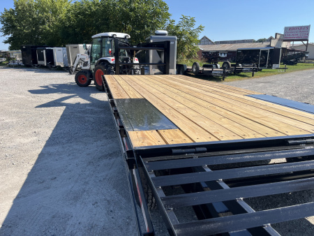 New 2026 Quality Trailers 102X24 Deckover Trailer Gooseneck 4' Pop Up Dovetail 17K GVWR