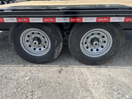 New 2026 Quality Trailers 102X24 Deckover Trailer Gooseneck 4' Dovetail 17K GVWR