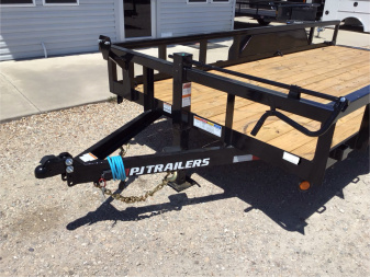 New 2026 PJ 83"x16' Angle Pipetop Trailer – P8