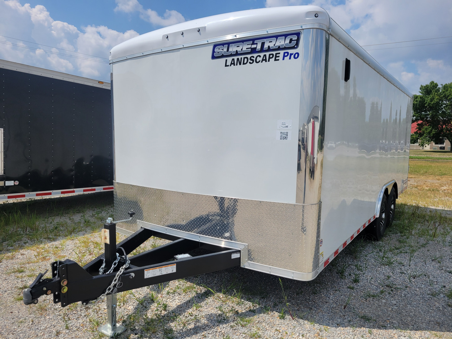New 2026 Sure-Trac 8.5x20 Landscape Pro Round Top Cargo / Enclosed Trailer