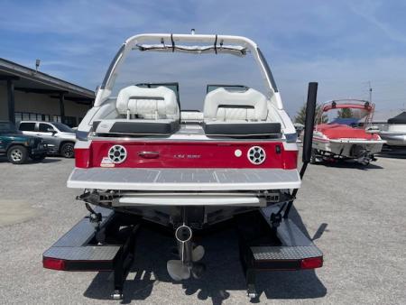 New 2026 Regal Boats LS4 Surf Surf Boat
