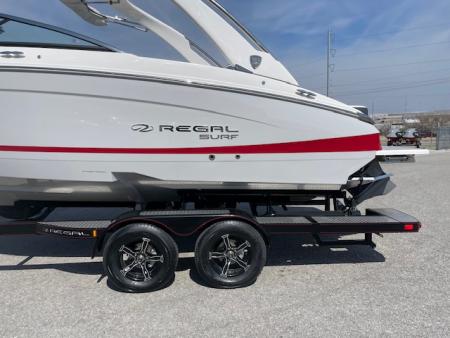 New 2026 Regal Boats LS4 Surf Surf Boat