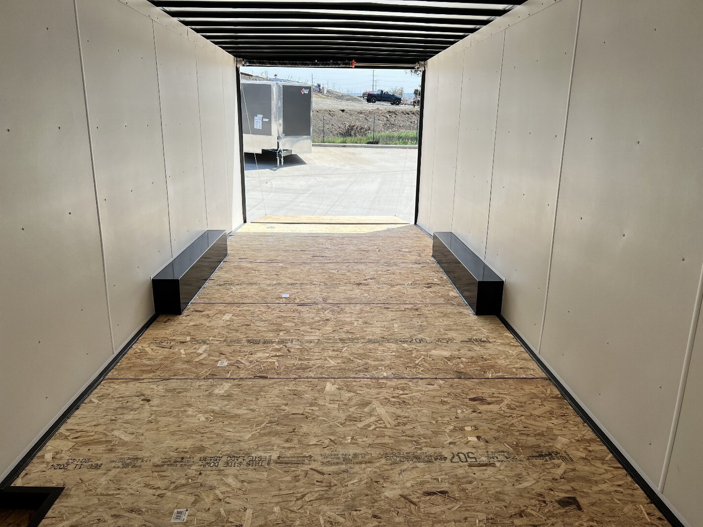 New NEW 2026 AERO 8.5x24 +2’V TALL 7’ .080 POLYCORE exterior BLACKOUT  EDITION - QUALITY Enclosed Rear Ramp Car Hauler Cargo Trailer