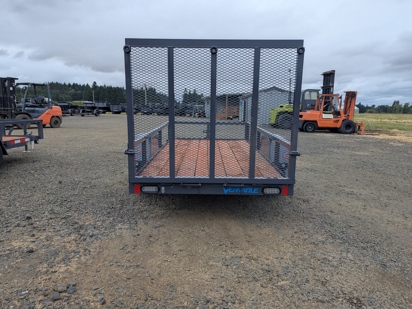 New 2026 VERSATILE TRAILERS FLR510-3KR Flatbed Trailer