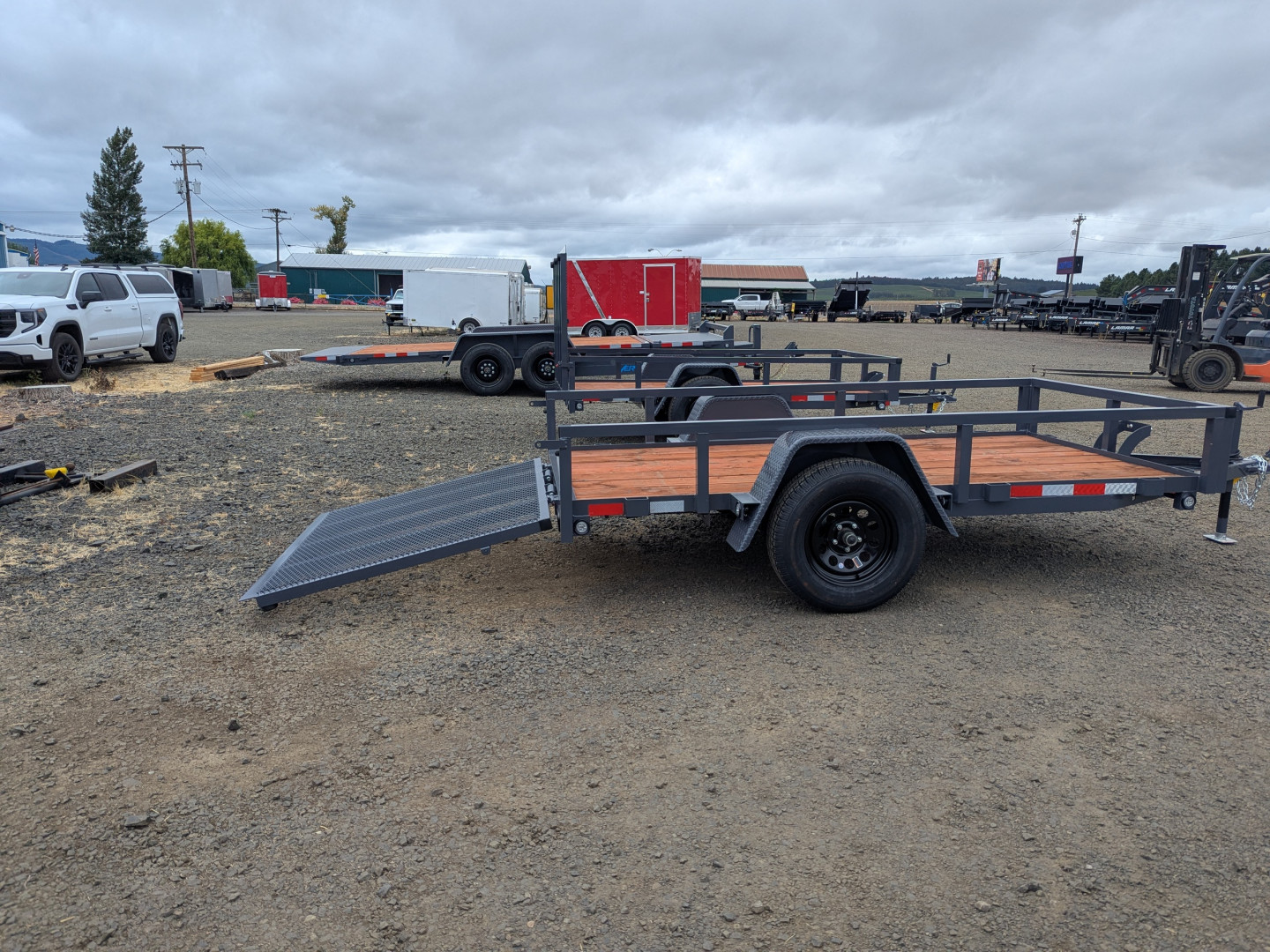 New 2026 VERSATILE TRAILERS FLR510-3KR Flatbed Trailer