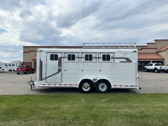 Used 1990 4-Star Trailers 4H BP Horse Trailer