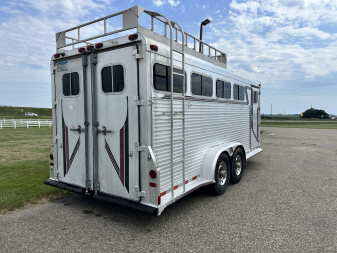 Used 1990 4-Star Trailers 4H BP Horse Trailer