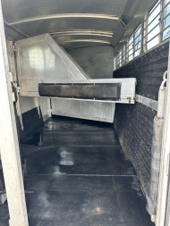 Used 1990 4-Star Trailers 4H BP Horse Trailer