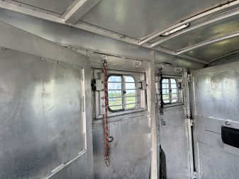 Used 1990 4-Star Trailers 4H BP Horse Trailer
